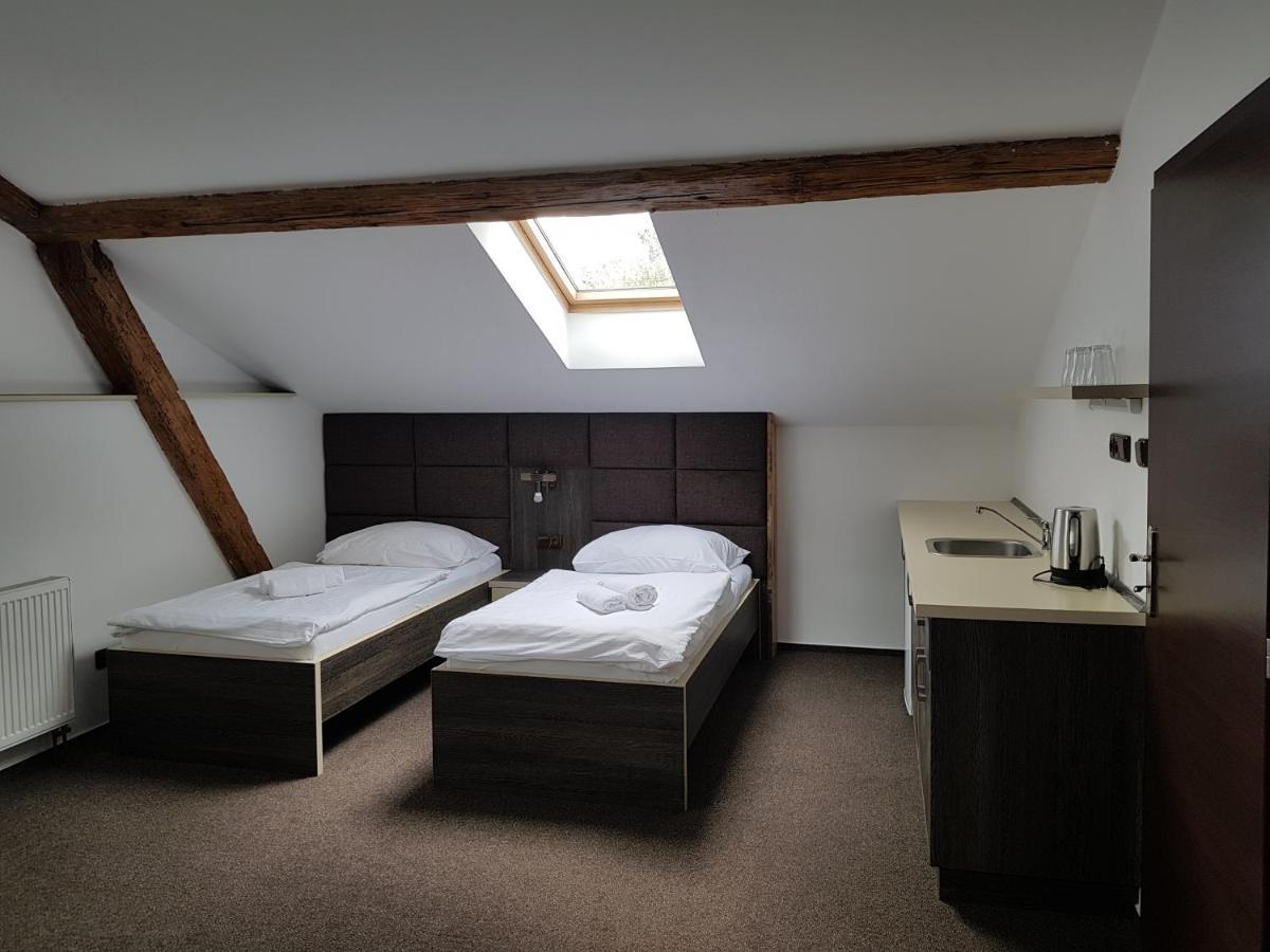 Hotel Trebovicky Mlyn à Ostrava Extérieur photo