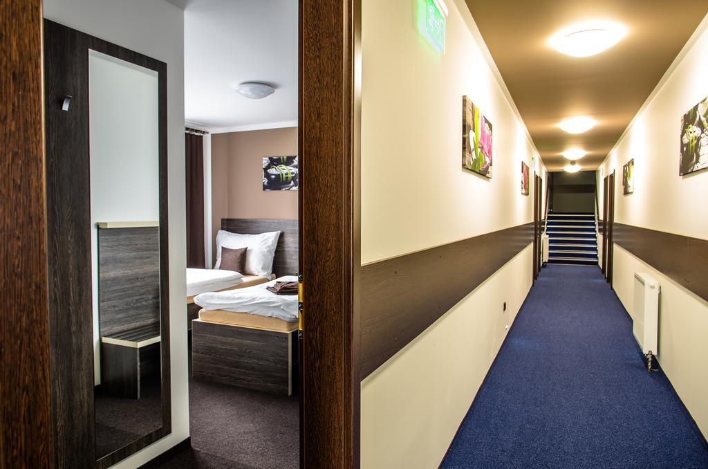 Hotel Trebovicky Mlyn à Ostrava Extérieur photo